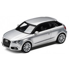 Модель авто 1:87 audi a1, ice silver