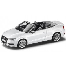 Модель авто 1:43 audi a3 cabriolet, glacier white