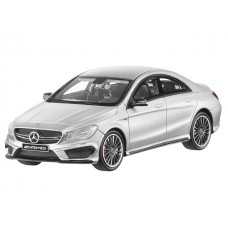 Модель 1:43 c117 cla 45amg 