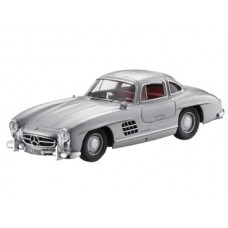 Модель 1:43 w198 300 sl серебристый