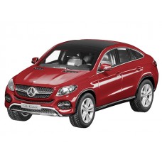 Модель 1:43 с292 gle купе red