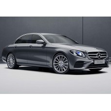 Модель 1:18 w213 amg line , designo selenitgrau magno