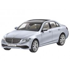 Модель 1:43 w213 exclusive ,diamantsilber